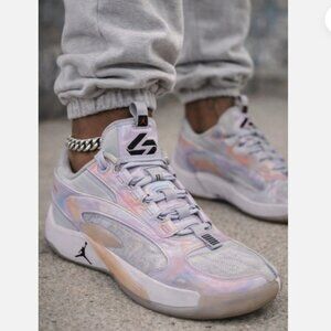 Nike Jordan Luka 2 Shoes Youth Size 6.5Y Pastel Iridescent Basketball NO INSOLES